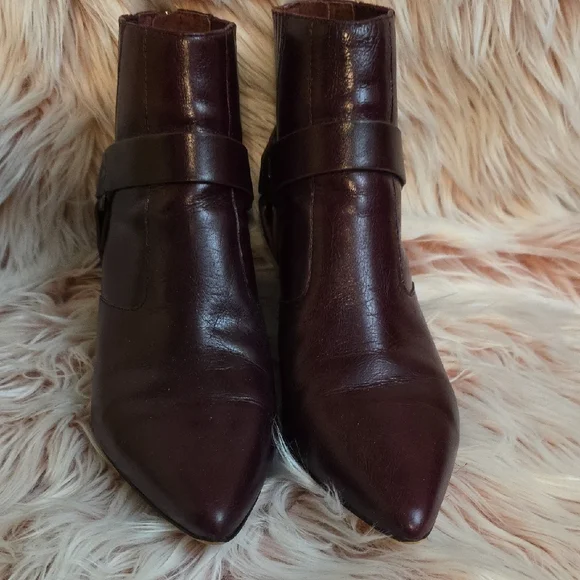 Vince Camuto Brown Ankle Boots with Buckle Straps - Picture 9 of 16